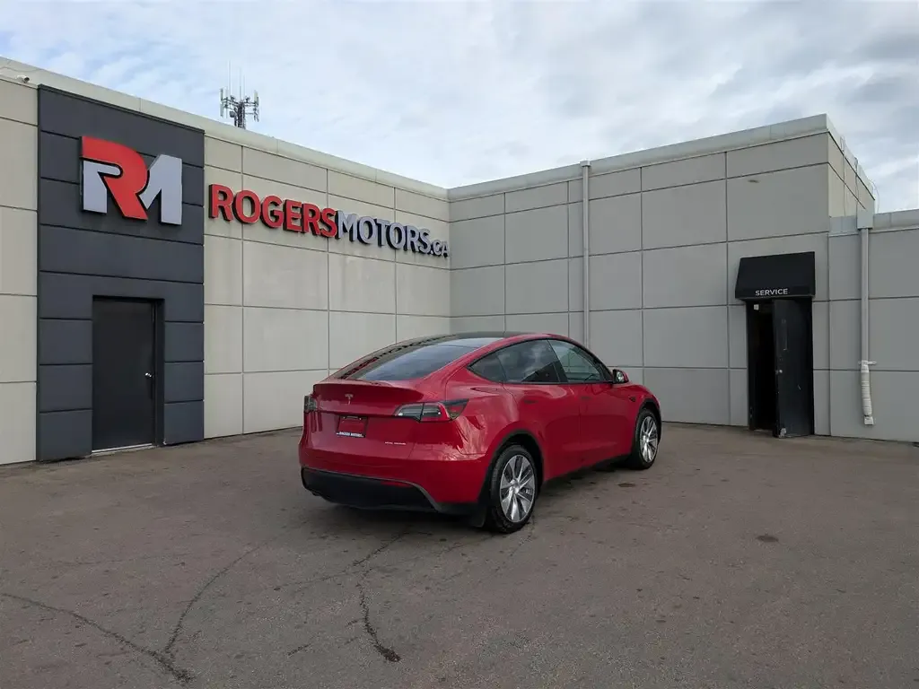 Tesla Model Y 2020 photo 5