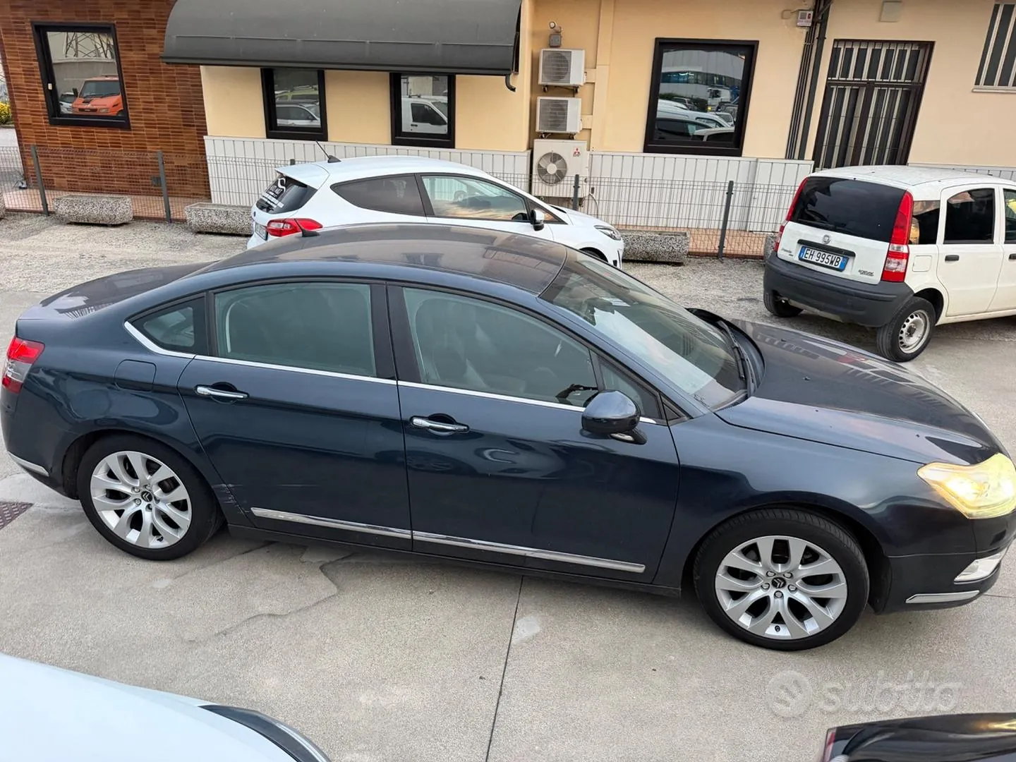 Citroen C5 2012 photo 4