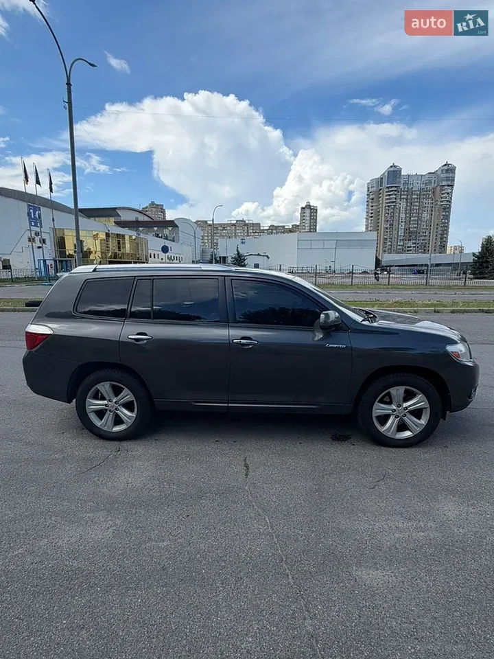 Toyota Highlander 2008 photo 3