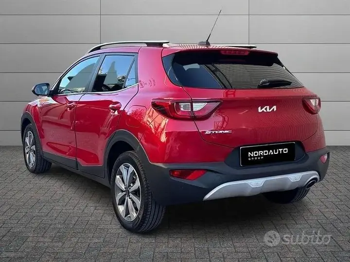 Kia Stonic 2022 photo 2