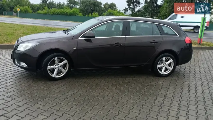 Opel Insignia 2012 photo 3
