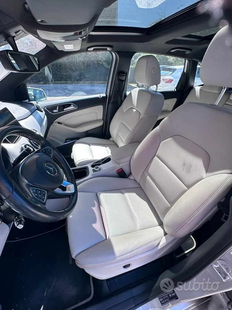 Mercedes-Benz B 200 2016 photo 5