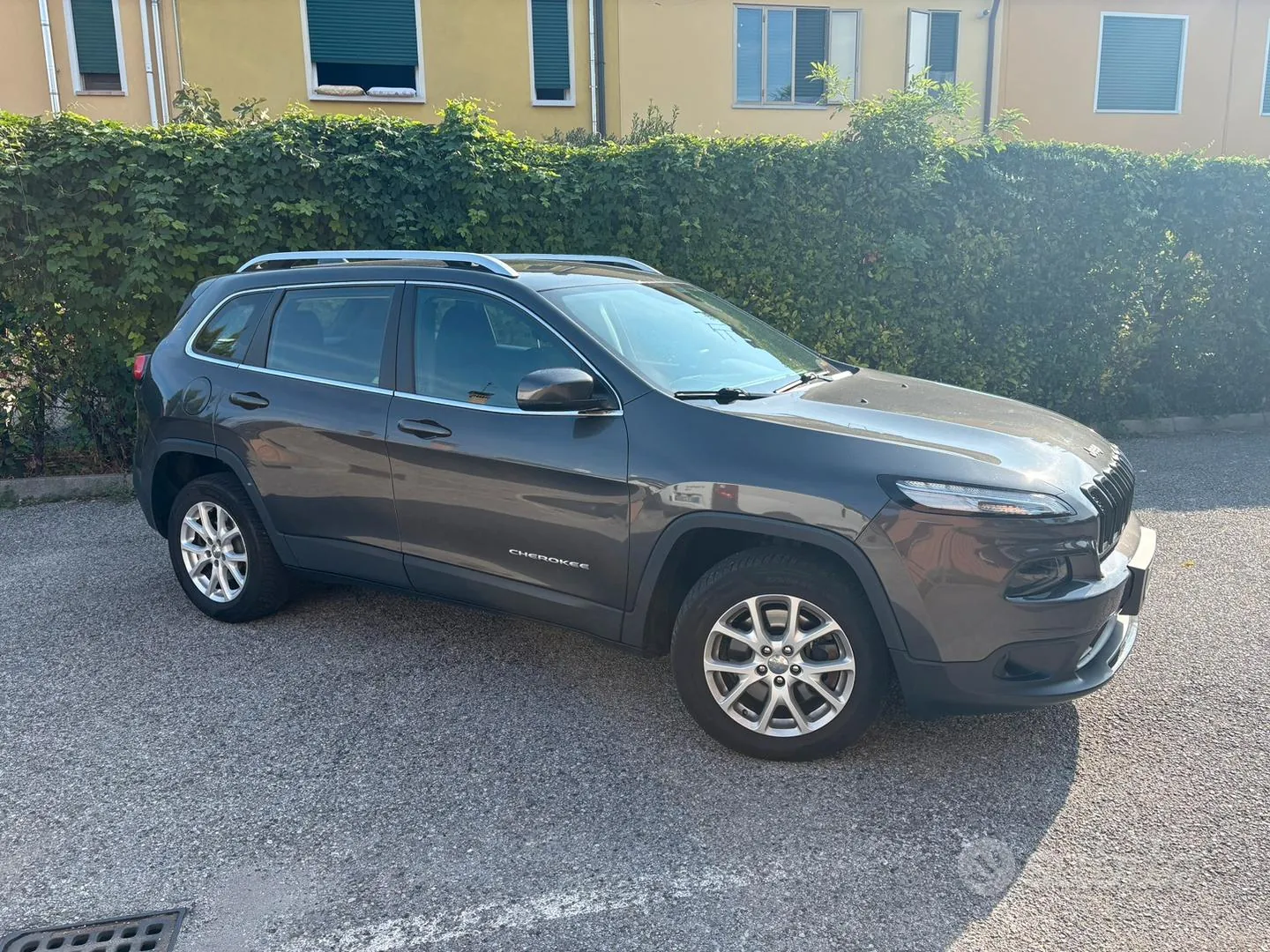 Jeep Cherokee 2017 photo 3