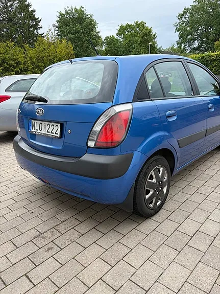 Kia Rio 2007 photo 5