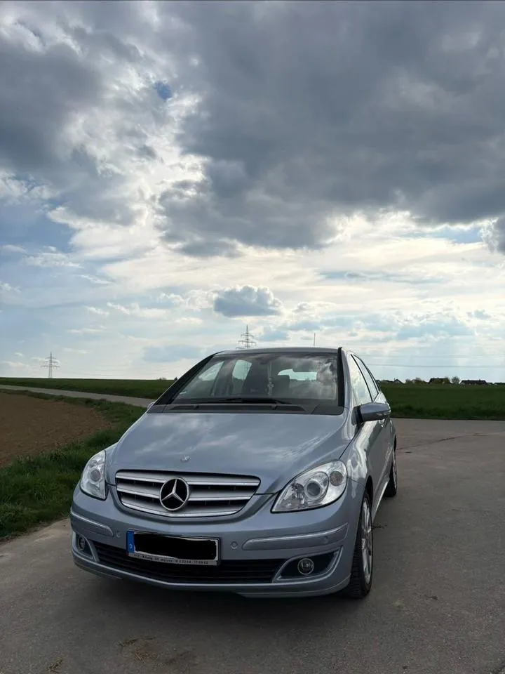 Mercedes-Benz B 170