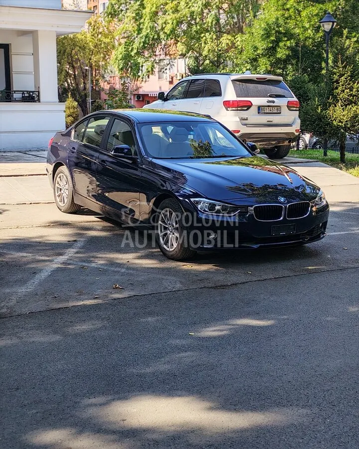 BMW 320 2013 photo 3