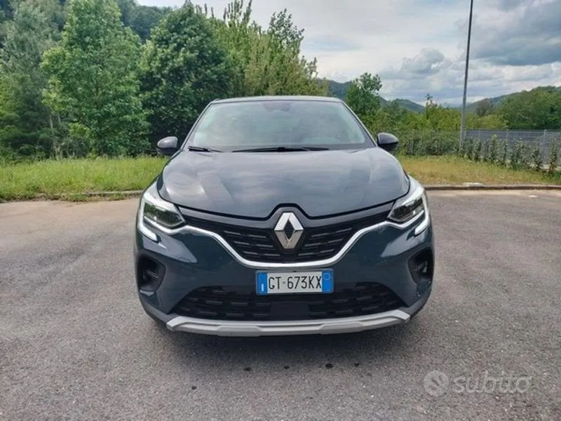Renault Captur 2024 photo 2
