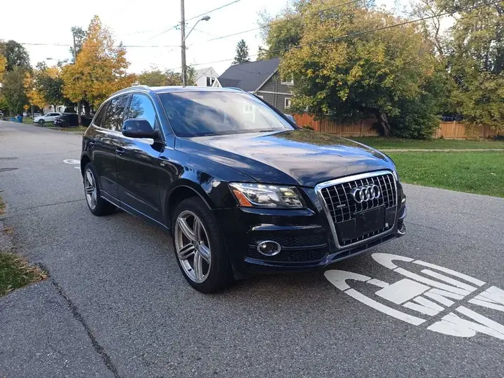 Audi Q5 2010 photo 3