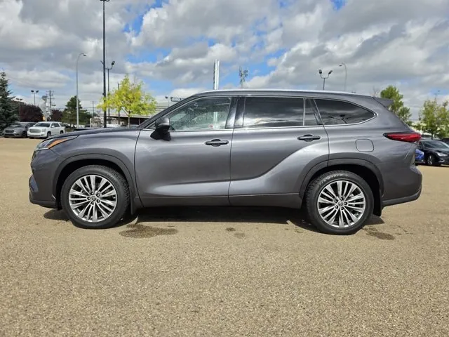 Toyota Highlander 2021 photo 3