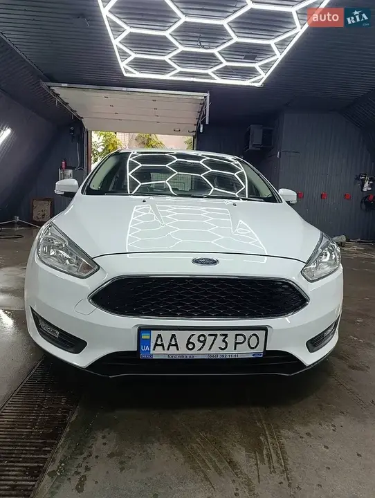 Ford Focus 2017 photo 4