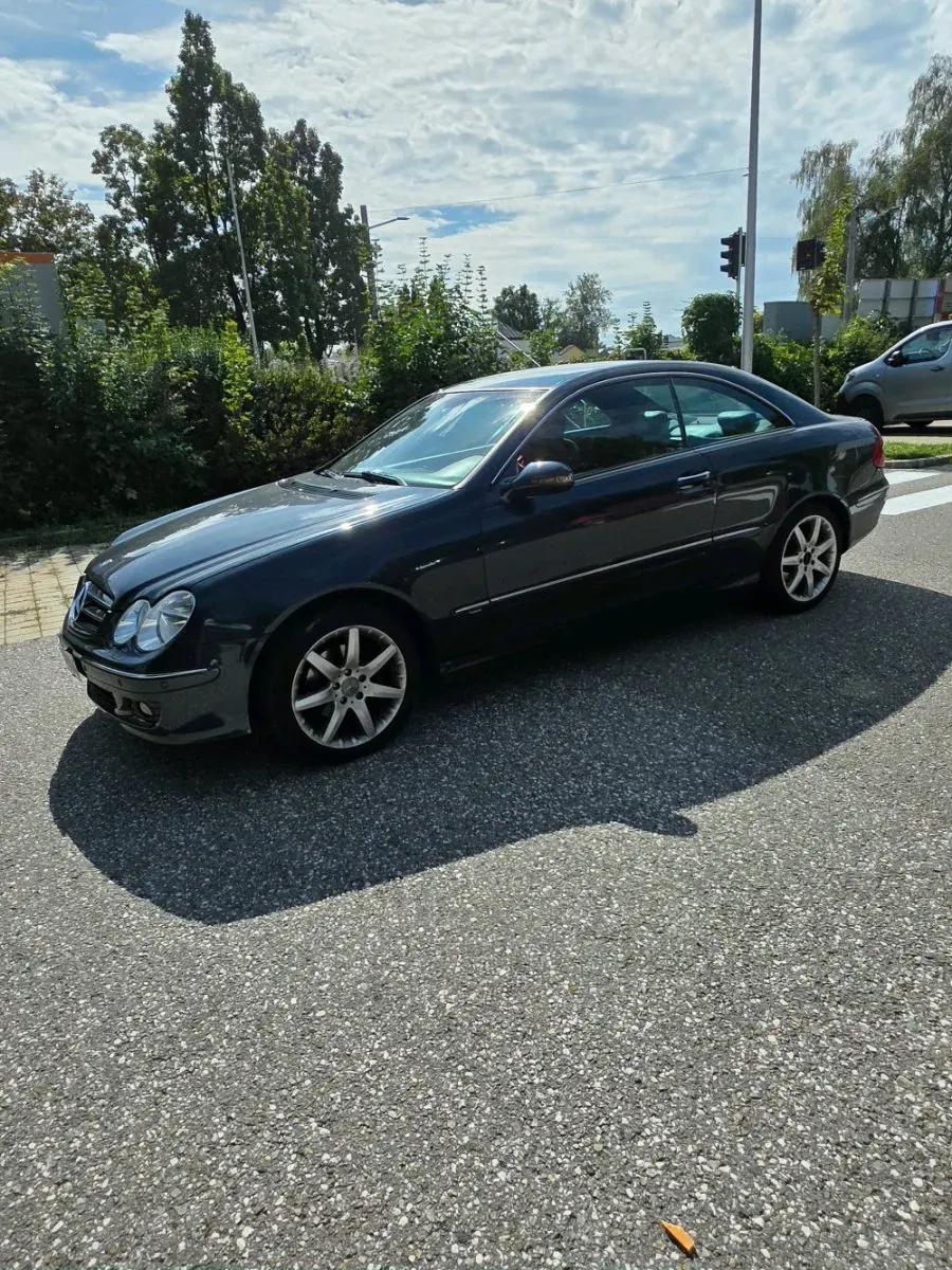 Mercedes-Benz Clk-Class 2007 photo 3