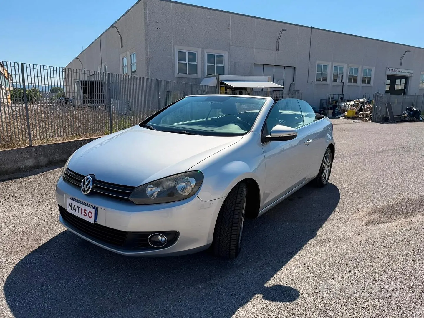 Volkswagen Golf Cabriolet 2012 photo 3