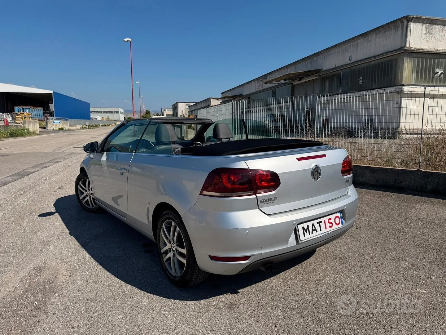 Volkswagen Golf Cabriolet 2012 photo 5