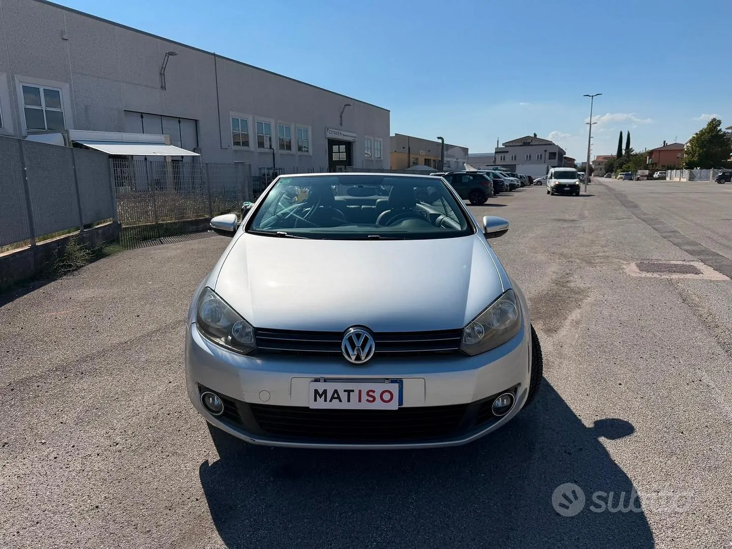 Volkswagen Golf Cabriolet 2012 photo 2