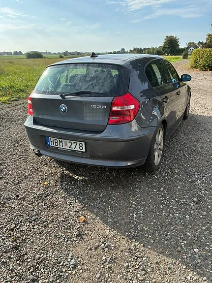 BMW 123D 2008 photo 4