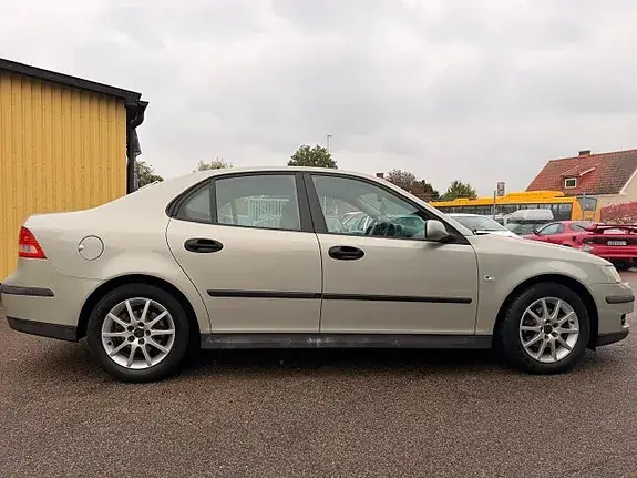 Saab 9-3 2005 photo 5