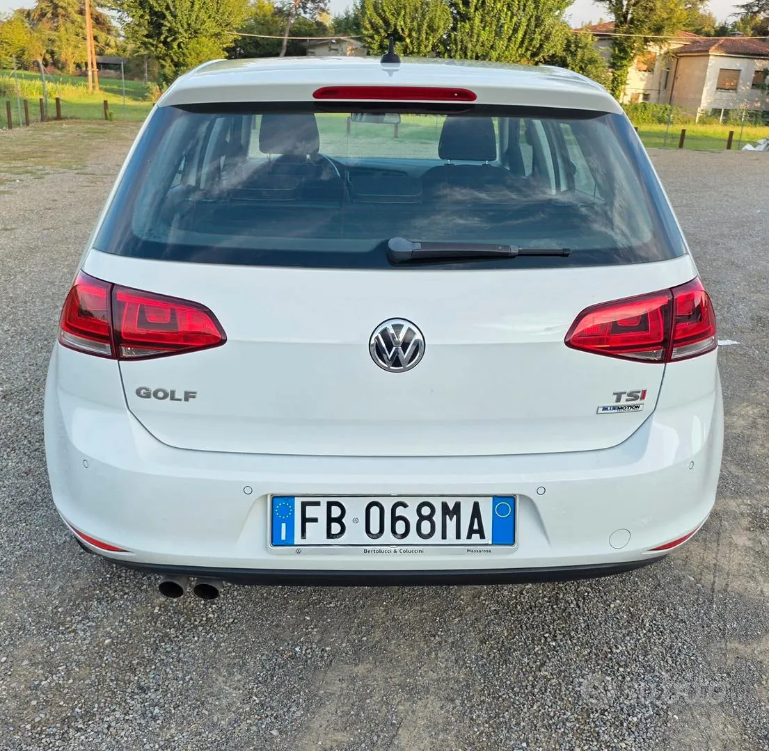 Volkswagen Golf 2015 photo 3