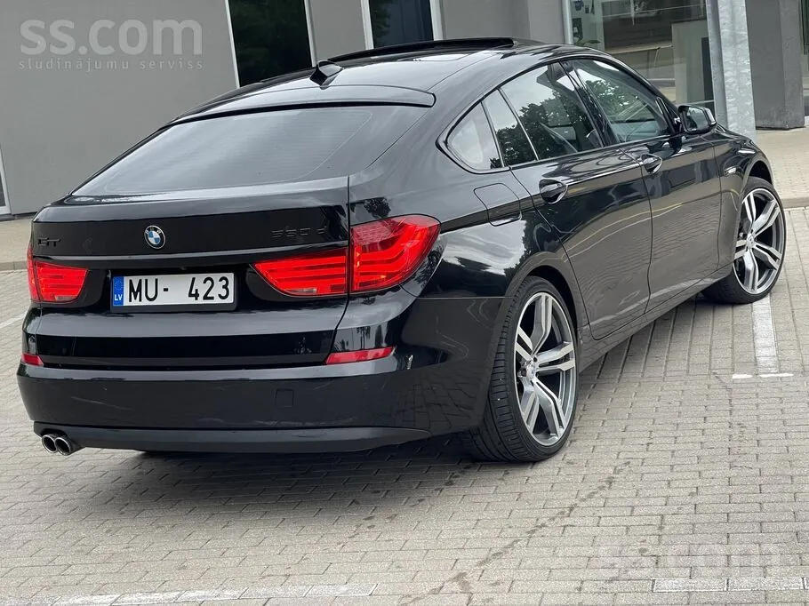 BMW 530 Gt 2010 photo 2