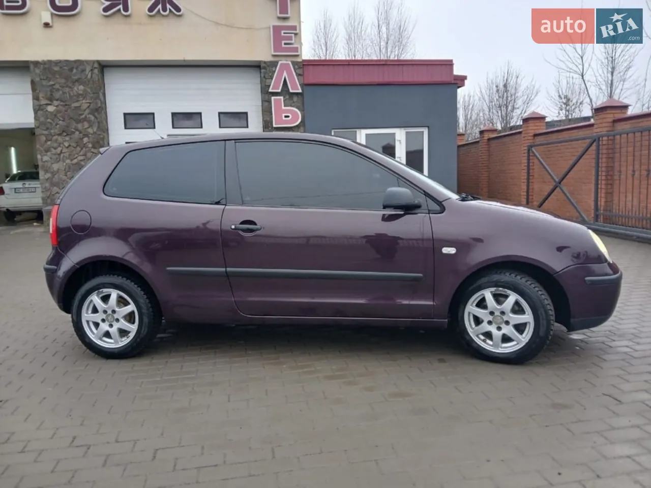 Volkswagen Polo 2001 photo 2