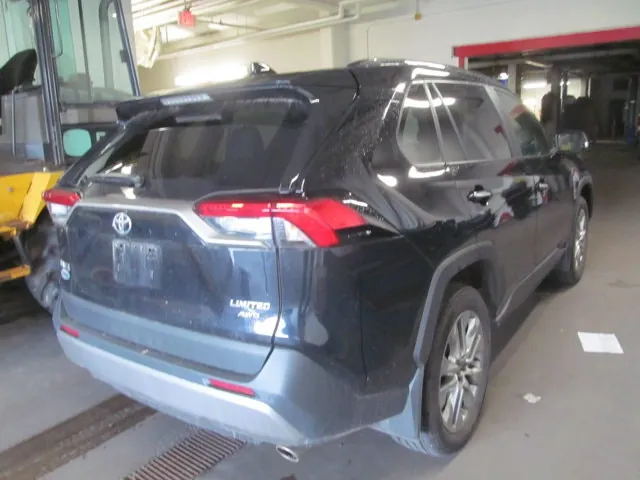 Toyota Rav4 2025 photo 4