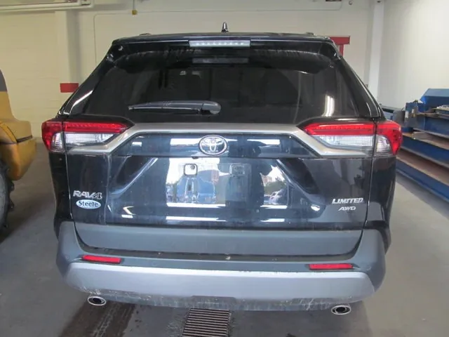 Toyota Rav4 2025 photo 3