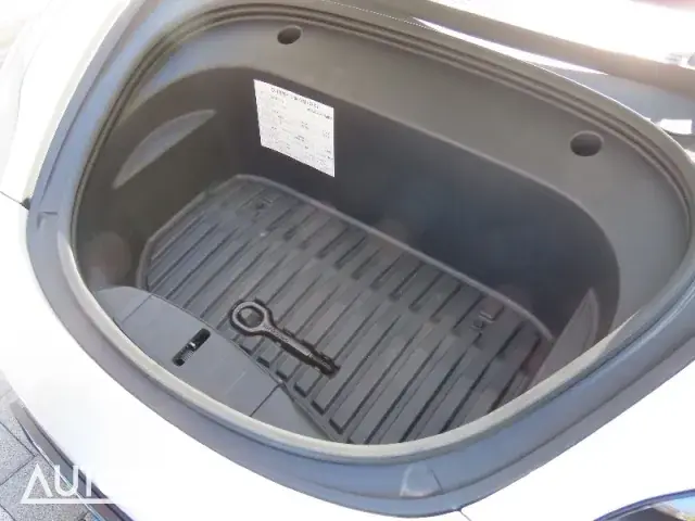 Tesla Model 3 2022 photo 5