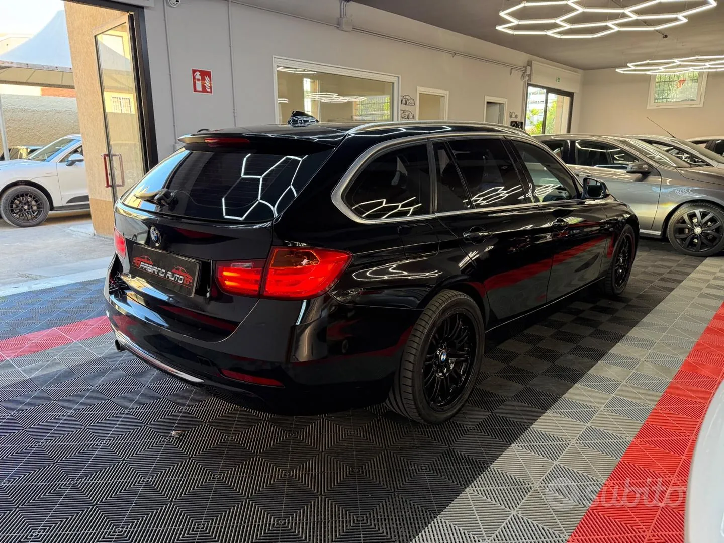 BMW 3 Series 2012 photo 4