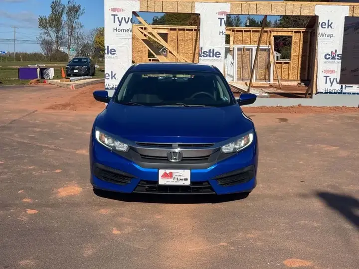 Honda Civic 2016 photo 2