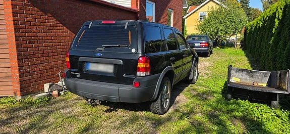 Ford Maverick 2005 photo 2