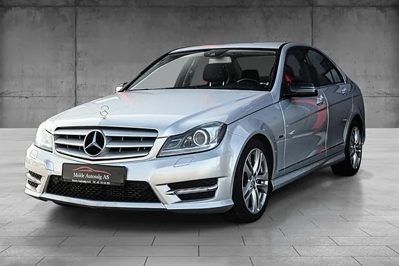 Mercedes-Benz C200 2011 photo 3