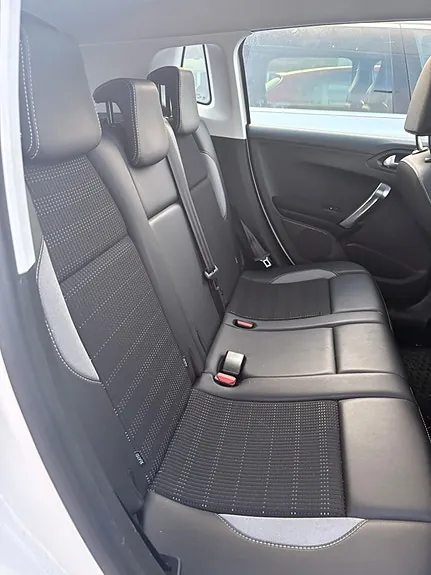 Peugeot 2008 2017 photo 3