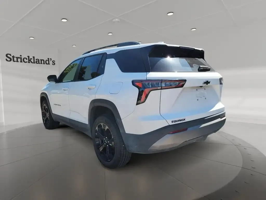 Chevrolet Equinox 2026 photo 4