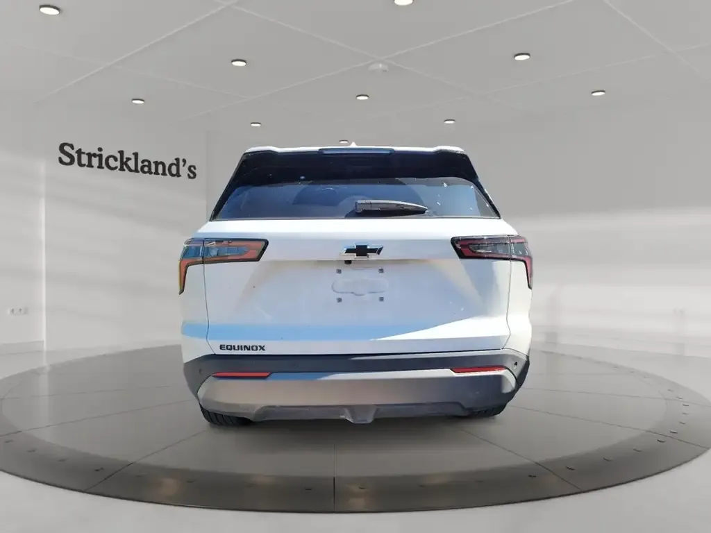 Chevrolet Equinox 2026 photo 3