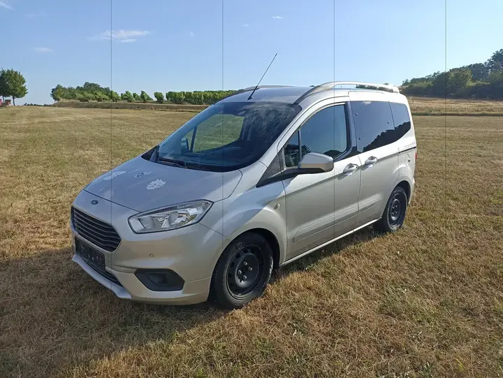 Ford Tourneo Courier