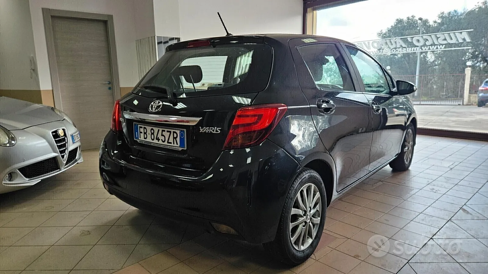 Toyota Yaris 2016 photo 4