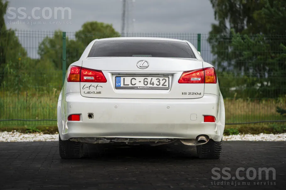 Lexus Is 2009 photo 5