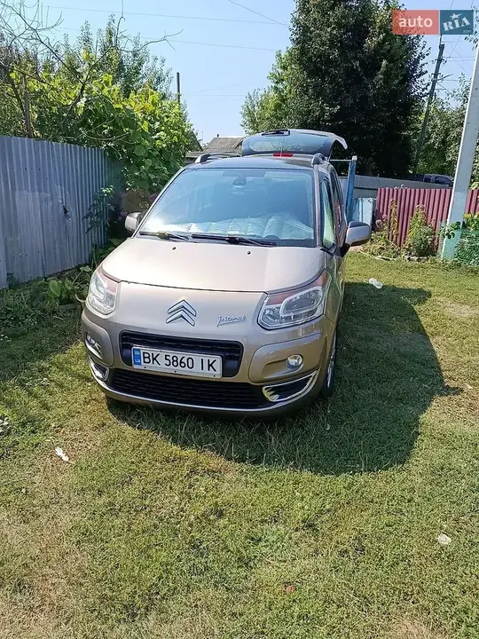 Citroen C3 Picasso 2010 photo 4