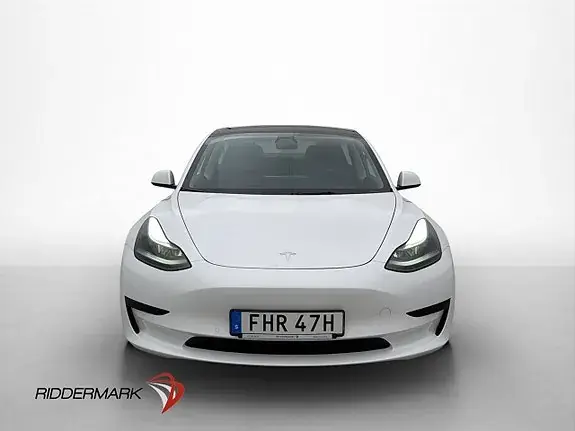 Tesla Model 3 2021 photo 2