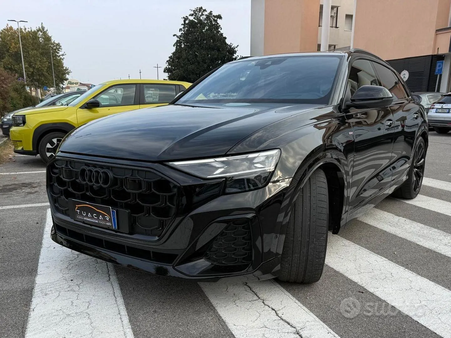 Audi Q8 2025 photo 2