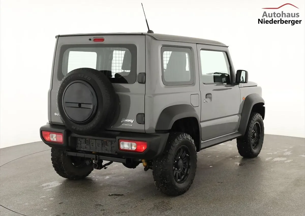 Suzuki Jimny 2022 photo 2