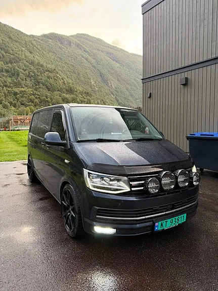 Volkswagen Transporter 2017 photo 3
