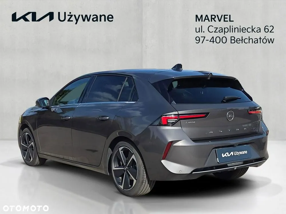 Opel Astra 2023 photo 3