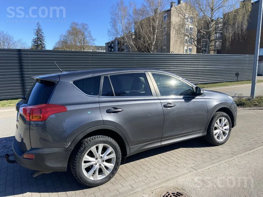 Toyota Rav4 2013 photo 4