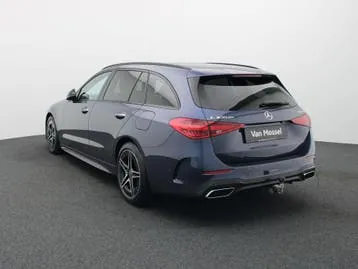 Mercedes-Benz C-Class 2025 photo 2