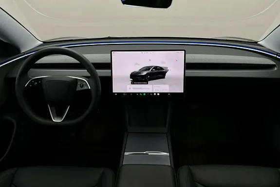 Tesla Model 3 2024 photo 3