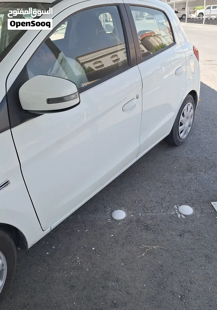 Mitsubishi Mirage 2020 photo 4
