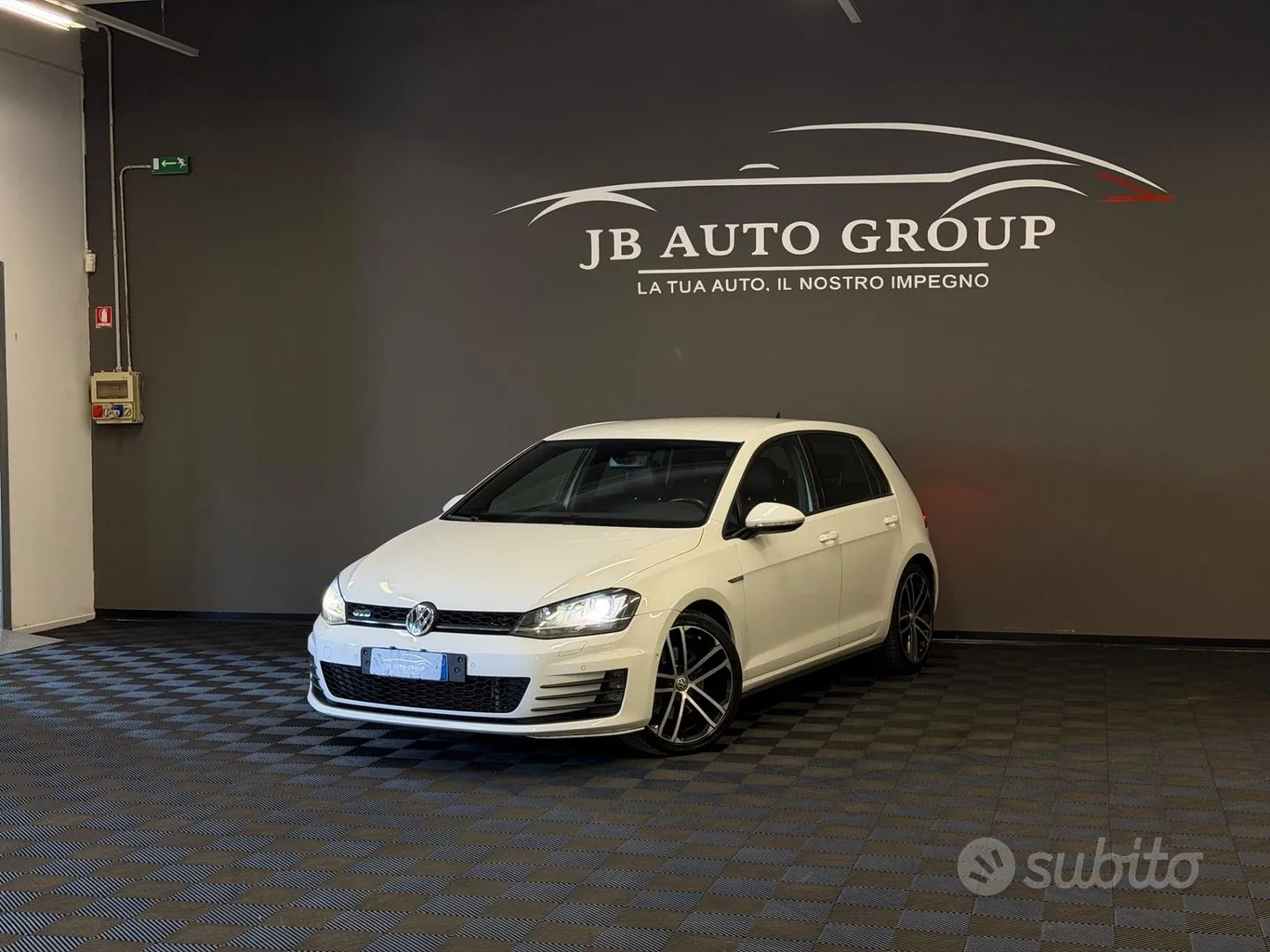 Volkswagen Golf 2015 photo 3