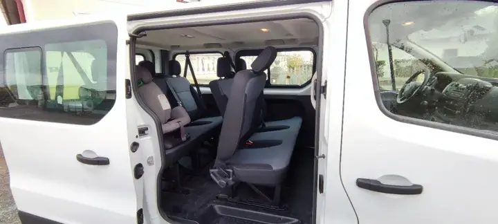 Opel Vivaro 2019 photo 2