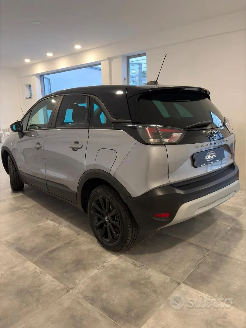 Opel Crossland 2022 photo 2