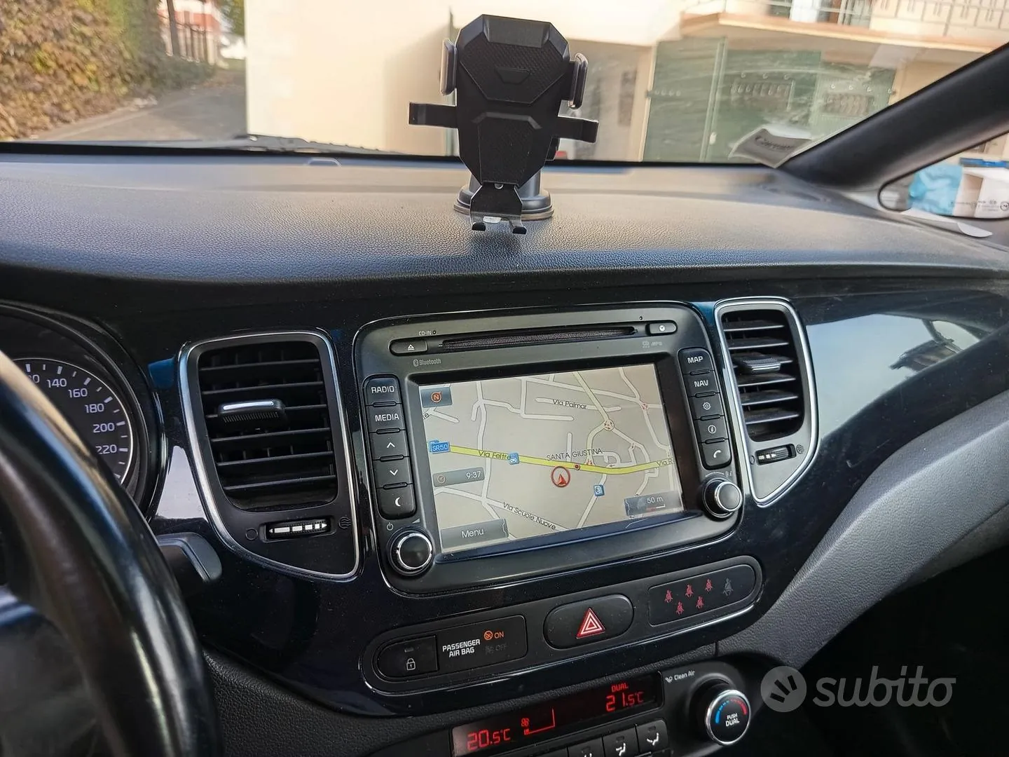 Kia Carens 2014 photo 2